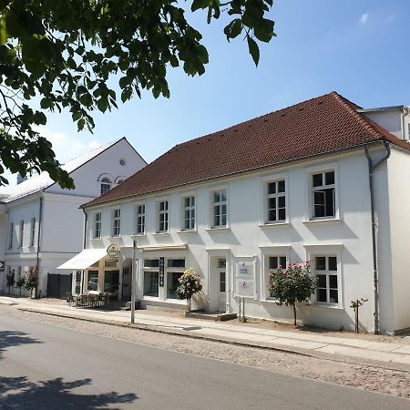 DTS Appartements Putbus Buitenkant foto